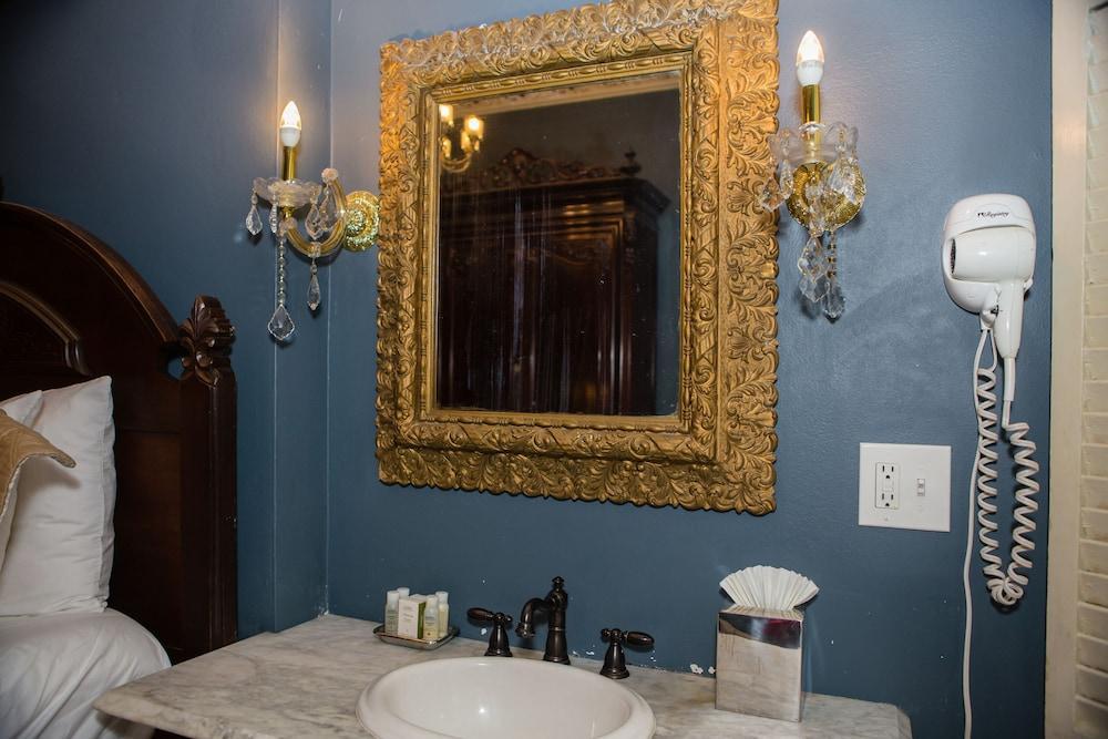 Lamothe House Hotel A French Quarter Guest Houses Property New Orleans Exterior foto